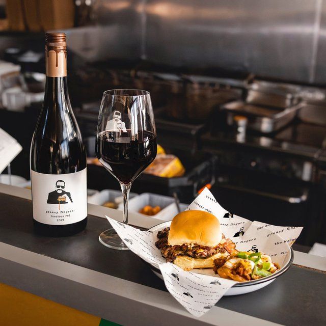 Greasy Fingers Luscious Red 75cl