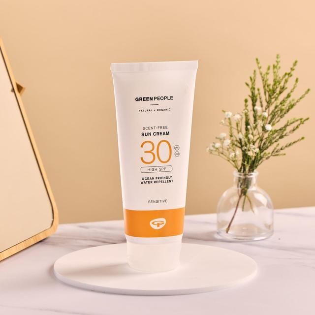 Green People SPF 30 Sun Cream Scent Free 200ml