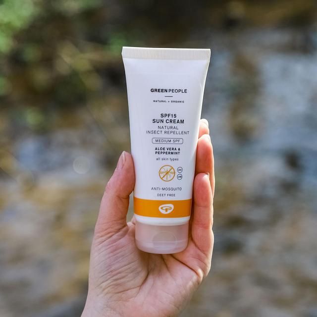 Green People SPF15 Sun Cream With Insect Repellent 100ml