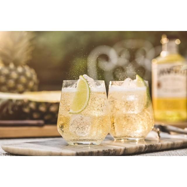 Jawbox Pineapple & Ginger 70cl