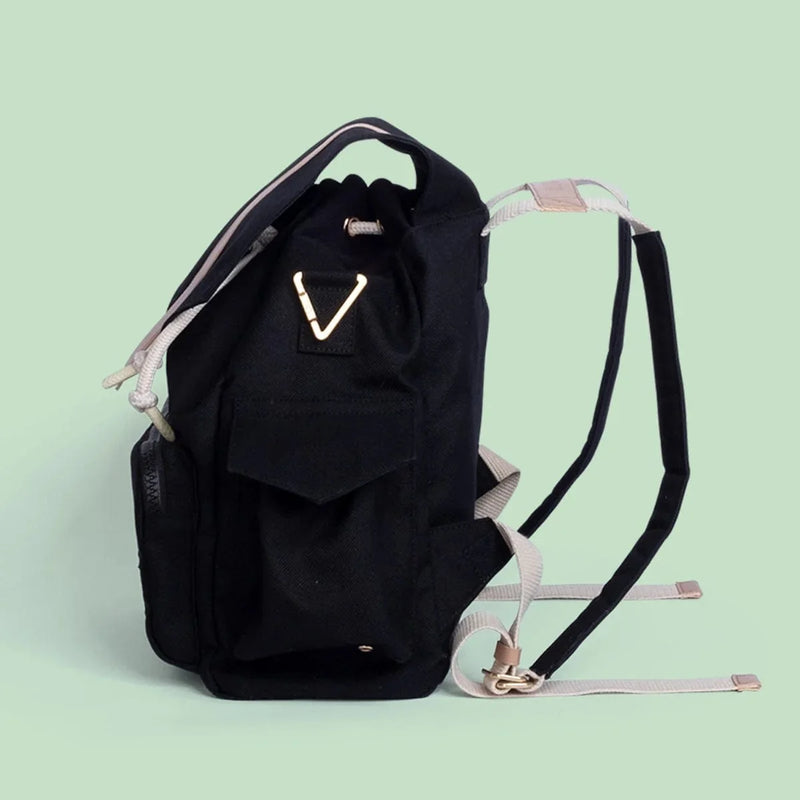 KAOS Ransel changing backpack Classic Black 14L - British product