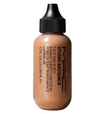 MAC Studio Radiance Face And Body Radiant Sheer Foundation n4