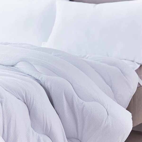 Martex Health & Wellness Seersucker 10.5 Tog Duvet SKing