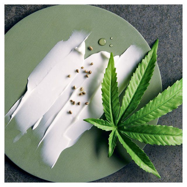 NIVEA MEN Sensitive Pro Ultra Calming Moisturiser with Hemp Oil   75ml