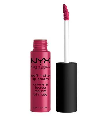 NYX Professional Makeup Soft Matte Lip Cream Prague