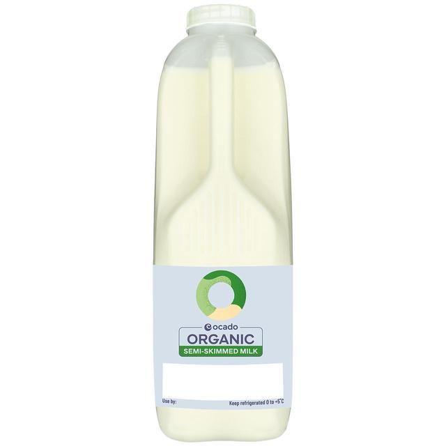 Ocado Organic British Semi Skimmed Milk 2 Pints 1.136L