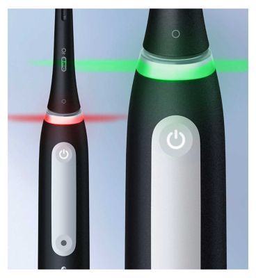 Oral-B iO4 Electric Toothbrushes Black & Lavender - Duo Pack
