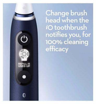 Oral-B iO7 Electric Toothbrush - Blue