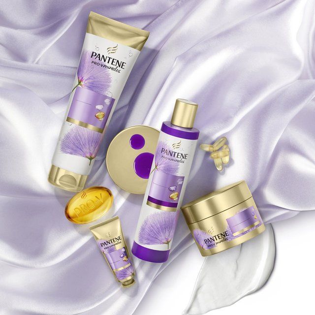 Pantene Silky and Glowing Conditioner 275ml