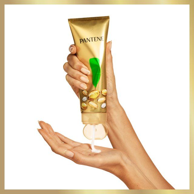 Pantene Smooth & Silky Miracle Serum Conditioner 220ml