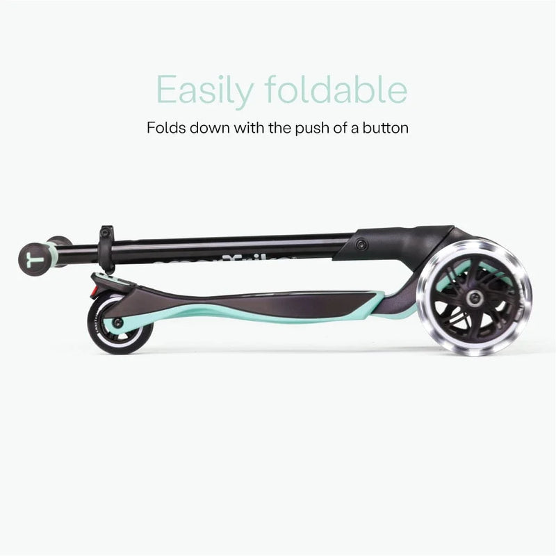 smarTrike Xtend Plus ride-on scooter green - British product