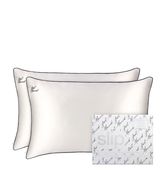Silk Queen Just Married Pillowcase (Set of 2) Lifestyle & Wellbeing Harrods   