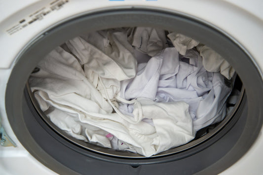 Effective Ways to Remove Stains from White Clothes