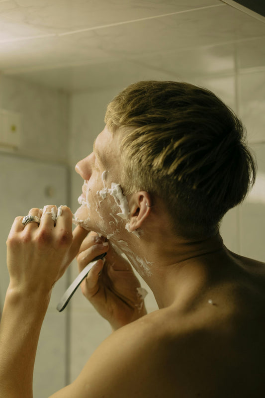 Top 7 Shaving Cream Products for Men in 2024