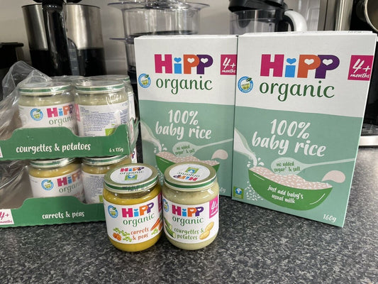 A Parent's Honest Review: HiPP Organic Carrots &amp; Peas Baby Food