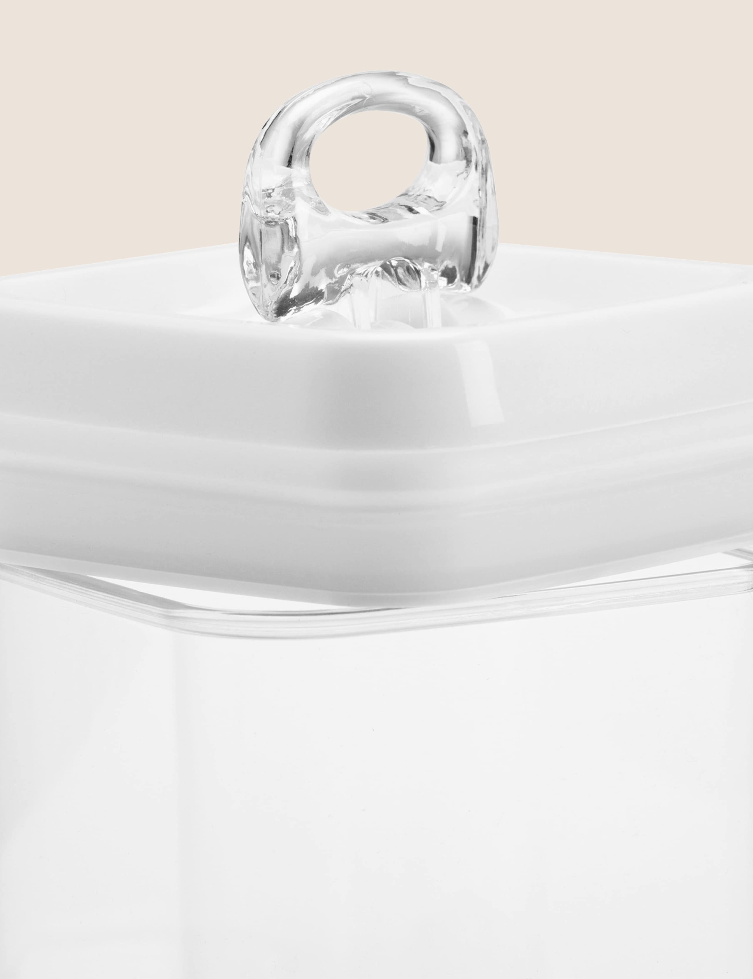 Square flip-tight food storage container 0.5L (British brand)