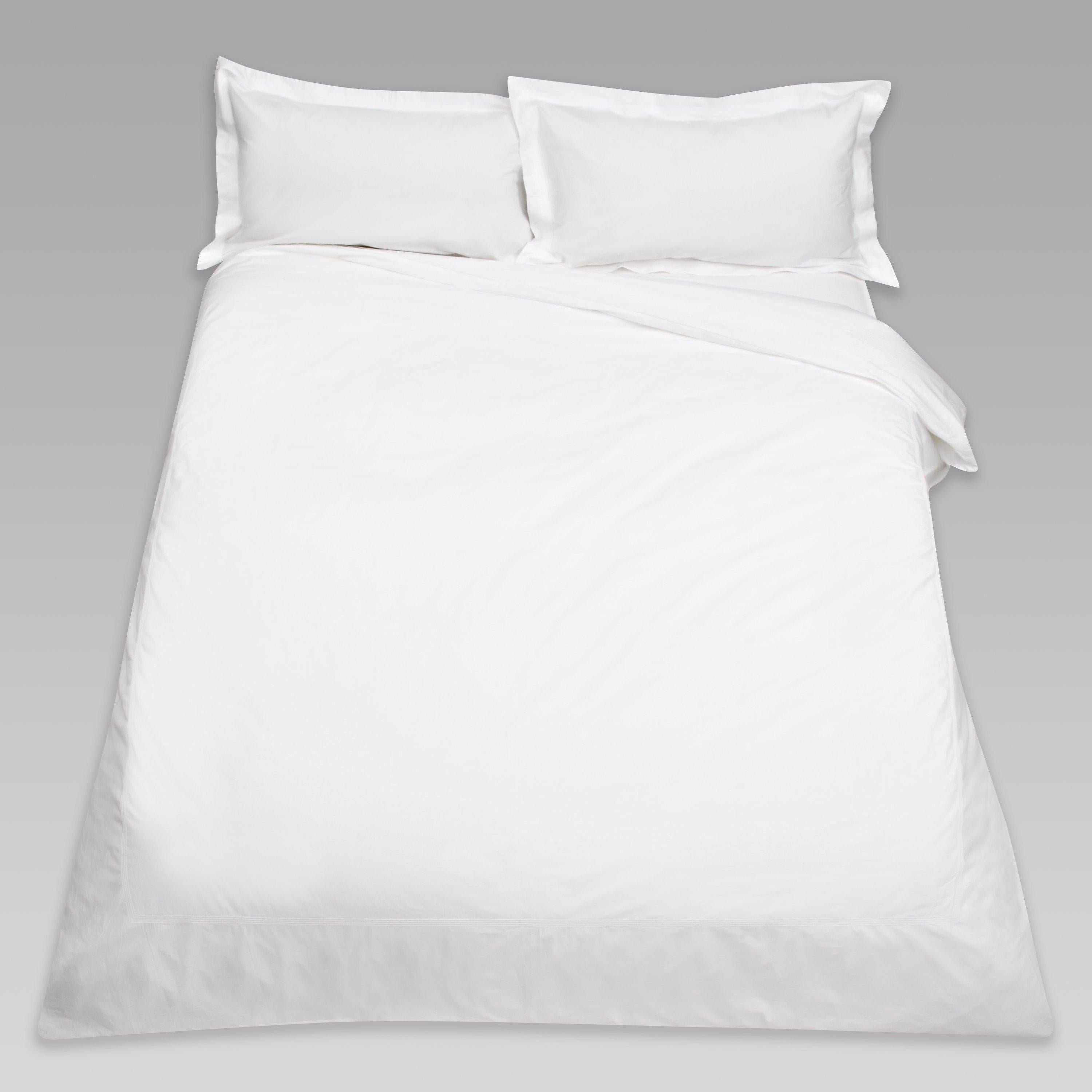 Peter Reed Egyptian cotton 4 row cord bedding, imported from the UK