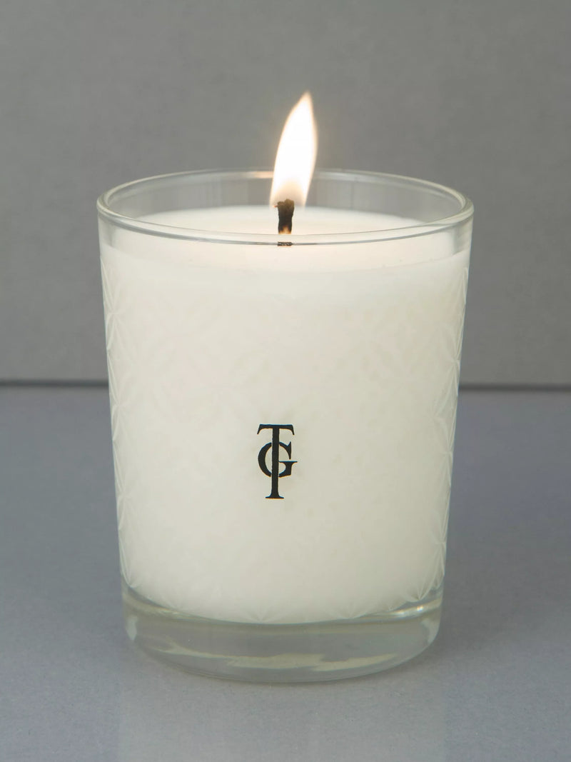 True Grace Village Seashore scented candle 190g, imported from the UK