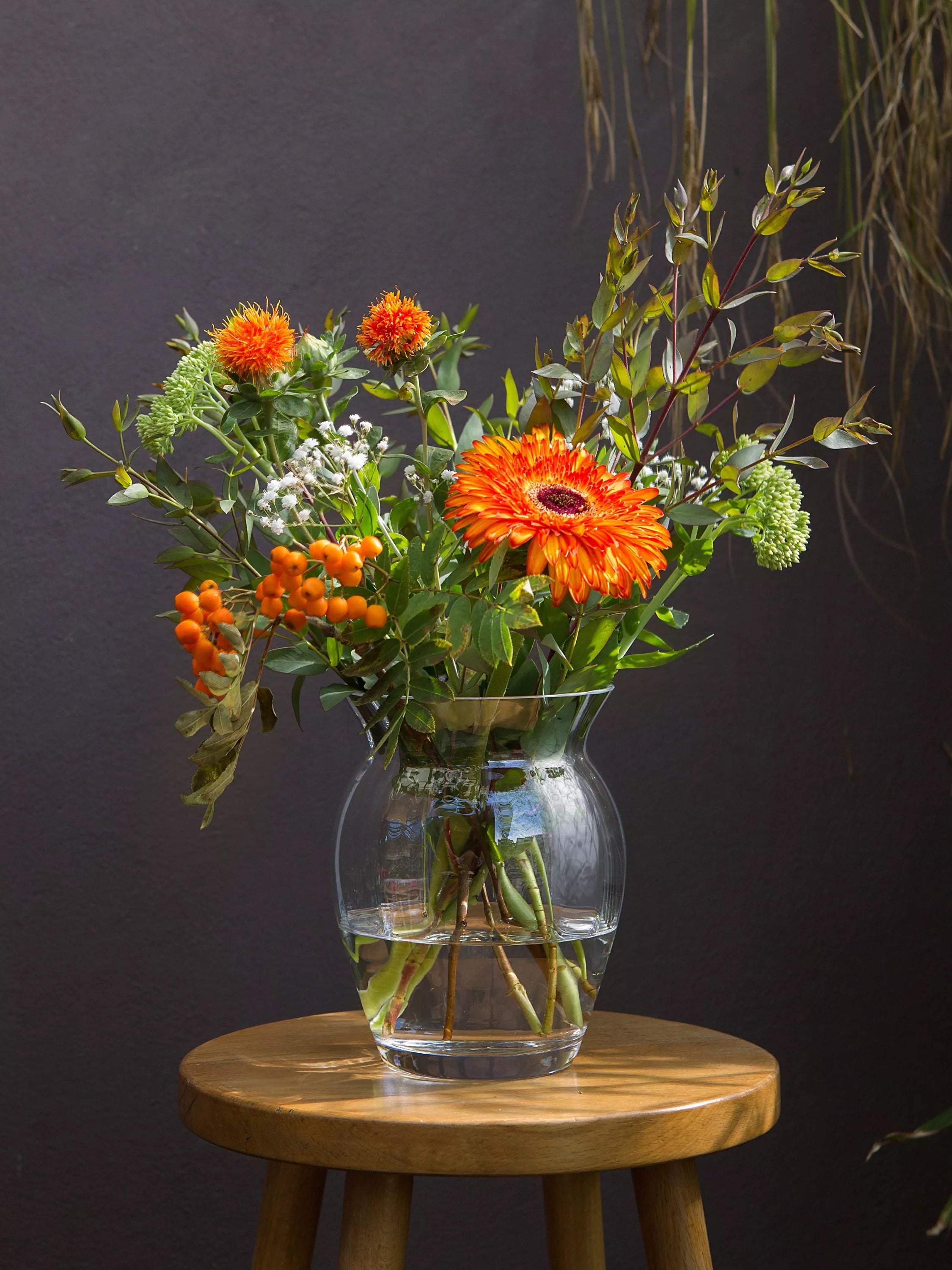 Dartington Crystal Florabundance Tulip Vase, 18.5cm tall, clear crystal - British product