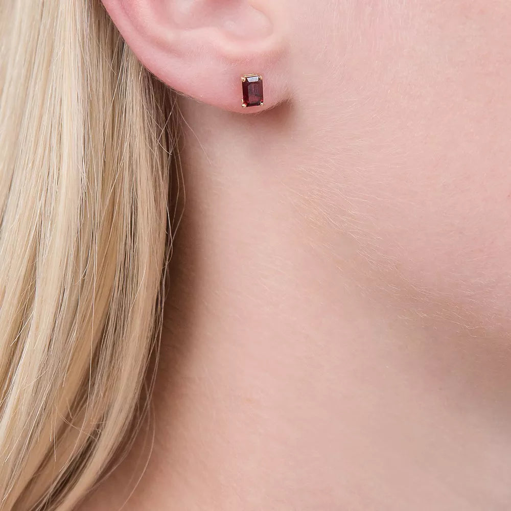 E.W Adams 9ct yellow gold garnet stud earrings, UK version