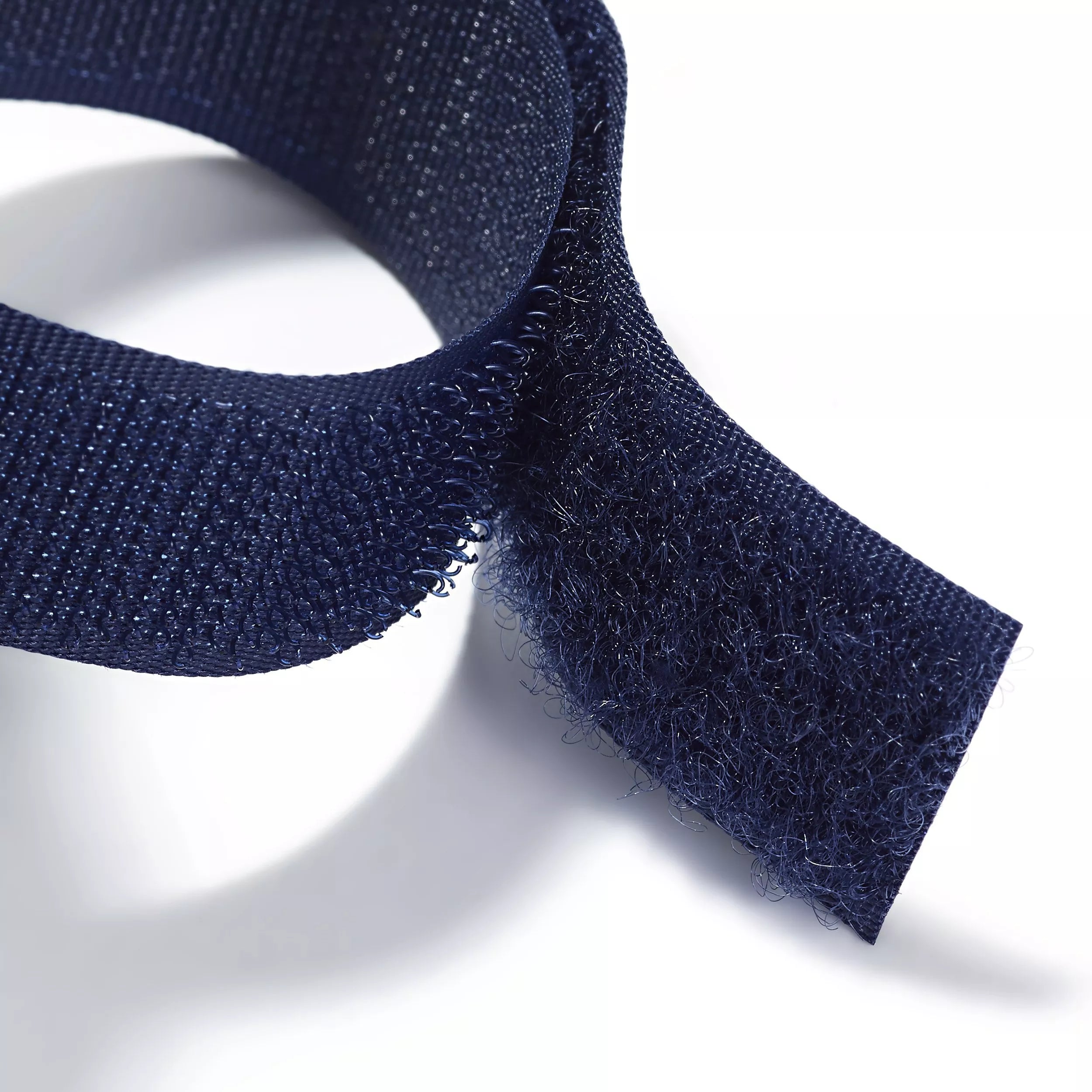 Prym blue arm pin cushion with strap, imported from the UK