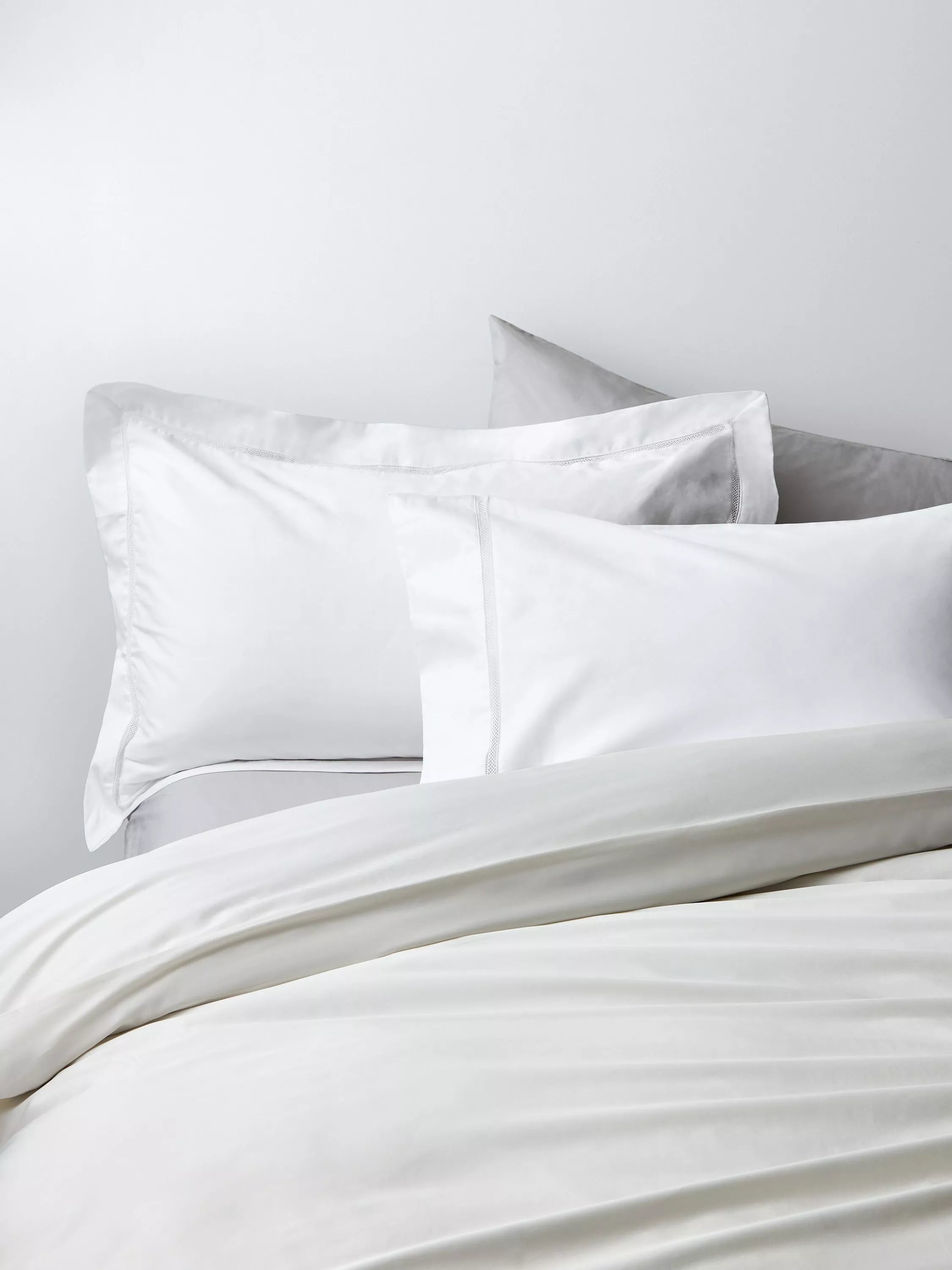 John Lewis Garda Egyptian Cotton Sateen Standard Pillowcase 400 Thread Count 50 x 75cm