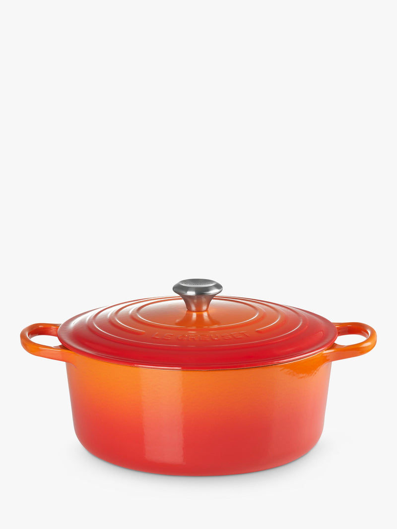 Le Creuset Signature Round Cast Iron Casserole Dish, UK version