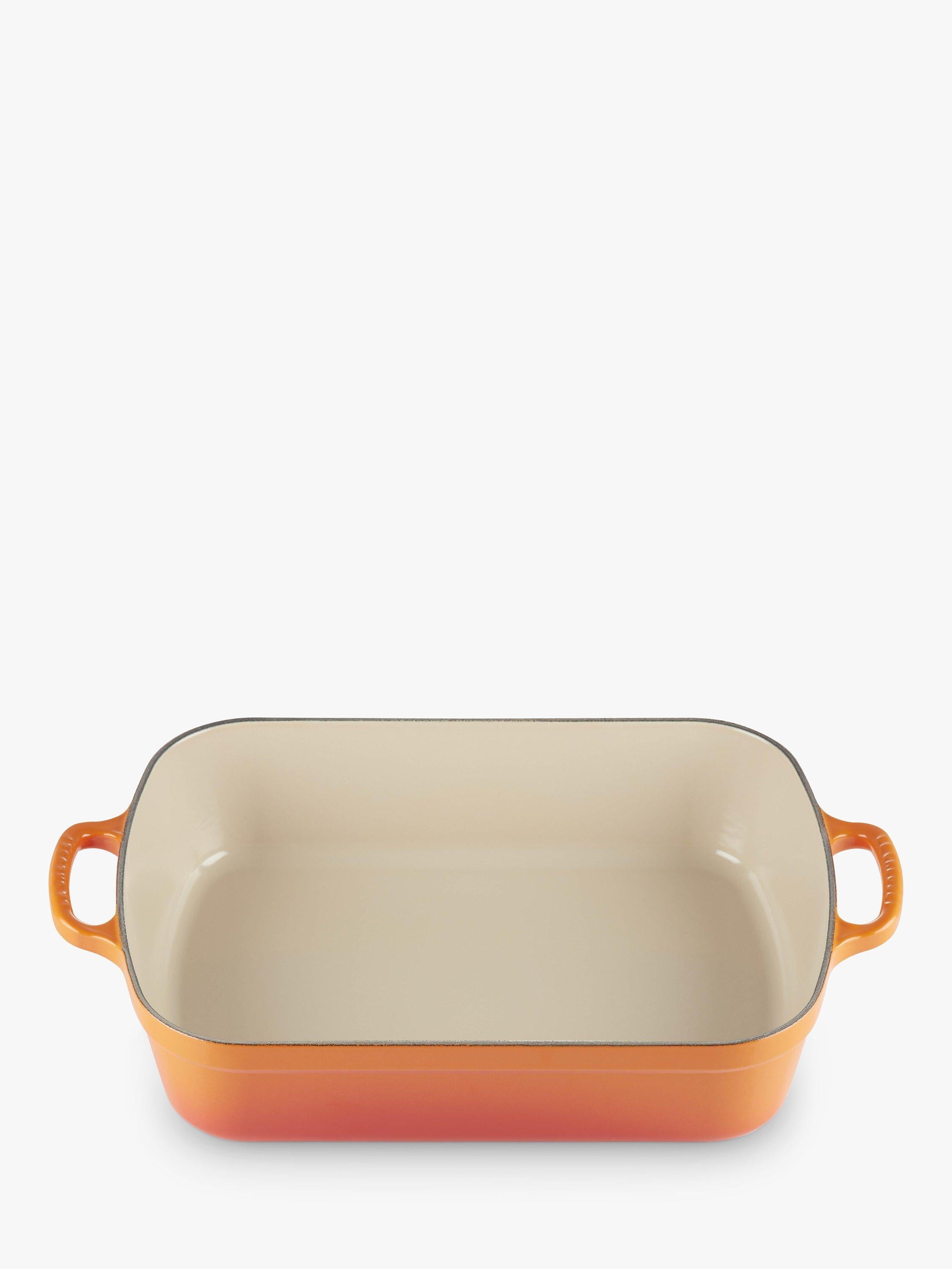 Le Creuset Signature Cast Iron Roaster - Volcanic