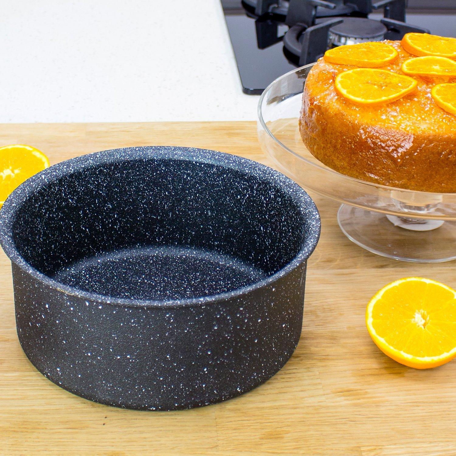 Eaziglide Neverstick2 Aluminium Non-Stick Round Cake Tin - British product