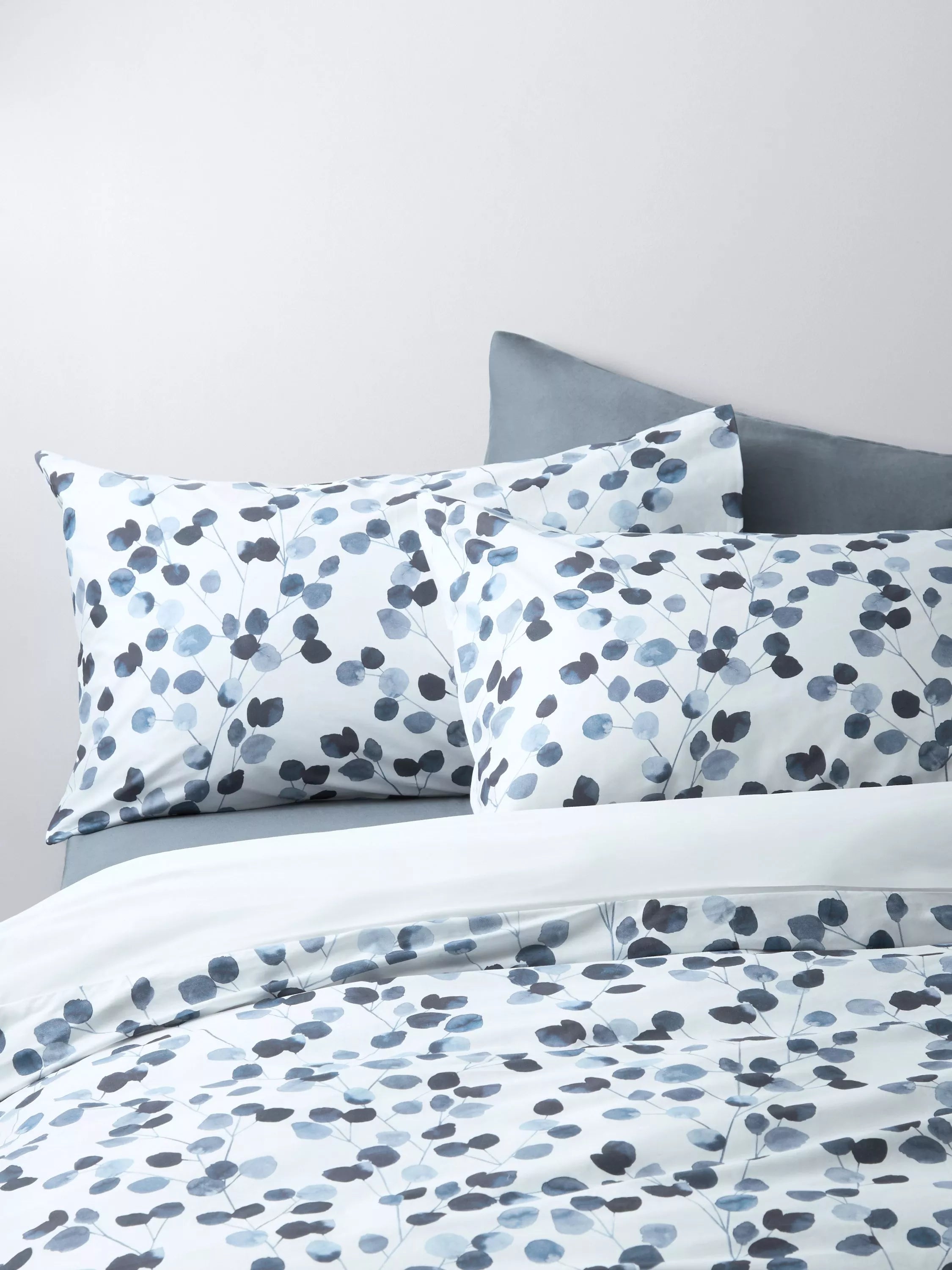 John Lewis Helmsley cotton percale duvet cover set single, imported from the UK