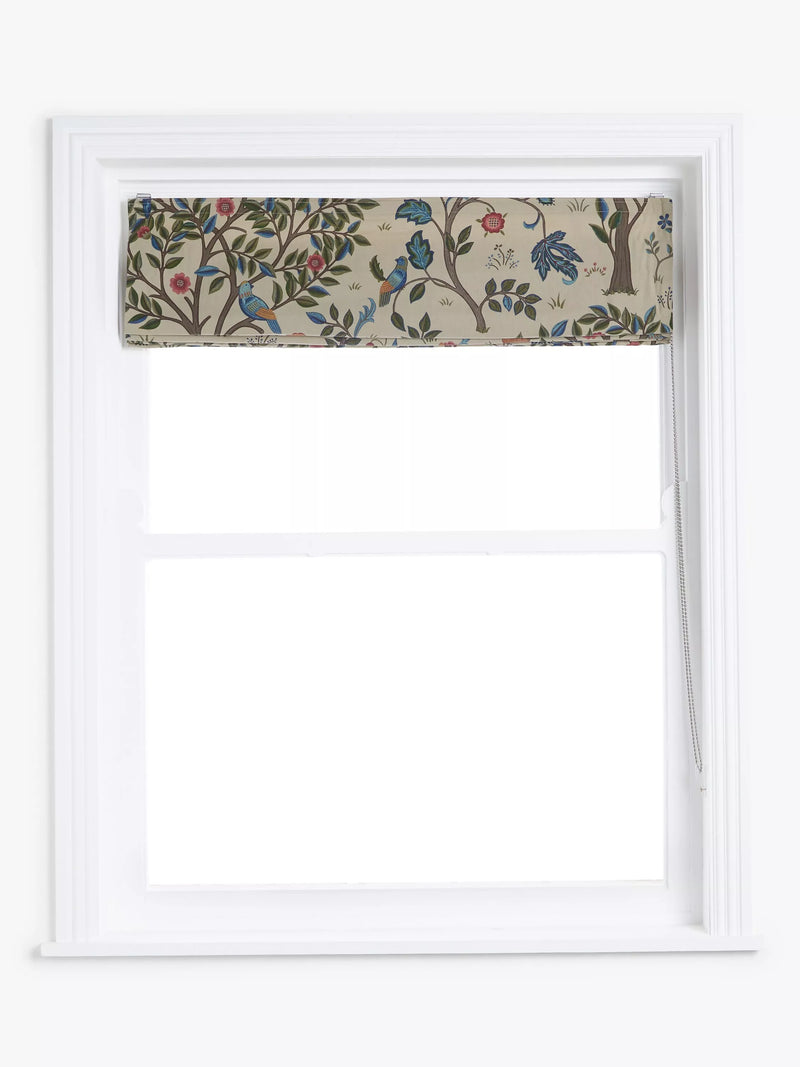 Morris & Co. Kelmscott Tree Roman blind 140cm drop, UK version