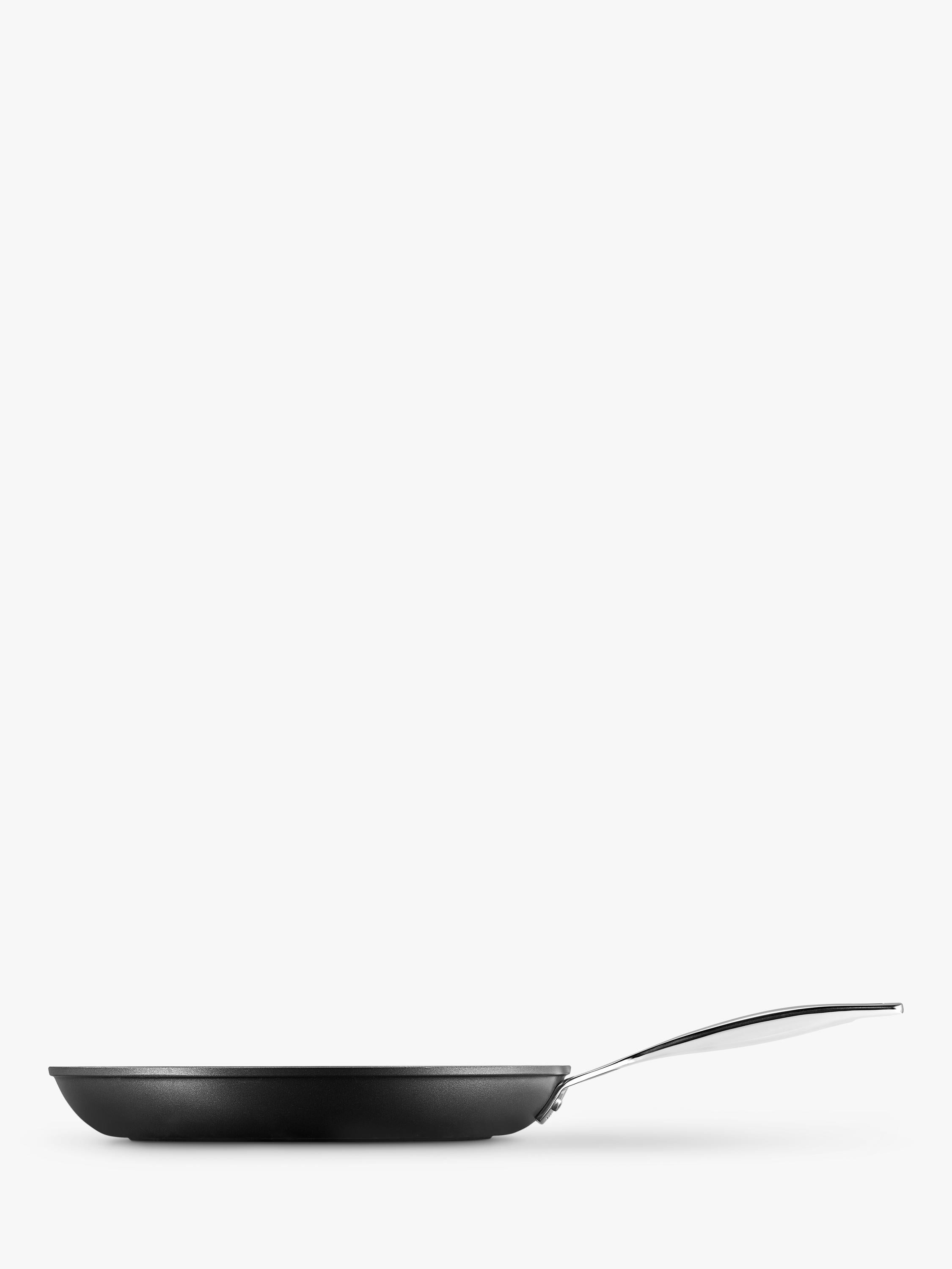 Le Creuset toughened non-stick shallow frying pan, UK version