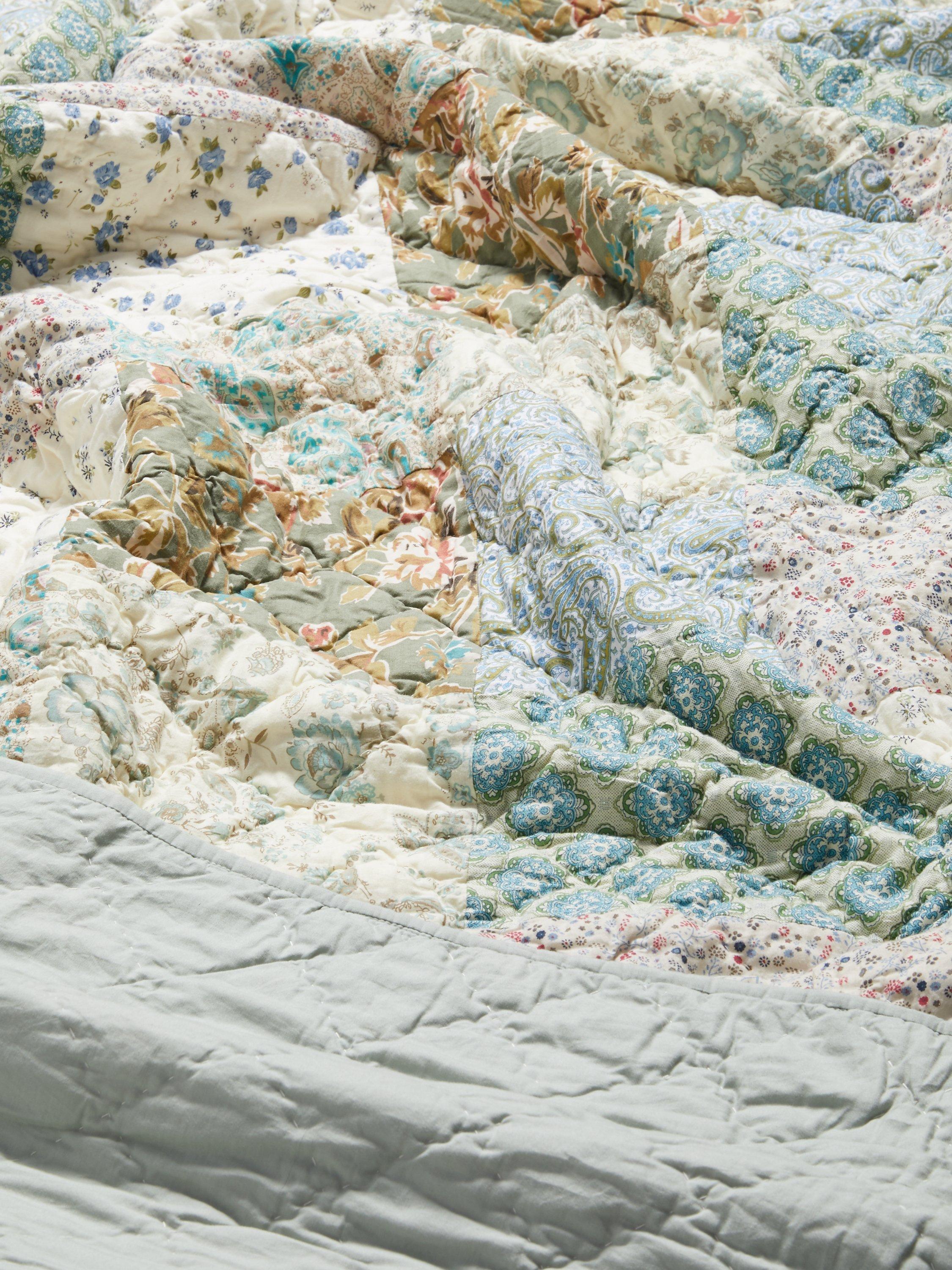 John Lewis Tilly quilt in blue super king size, UK version