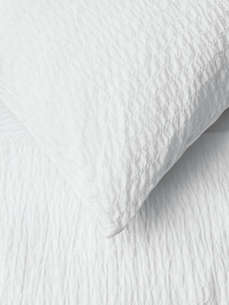 John Lewis ANYDAY stripe seersucker bedding set super king, UK version