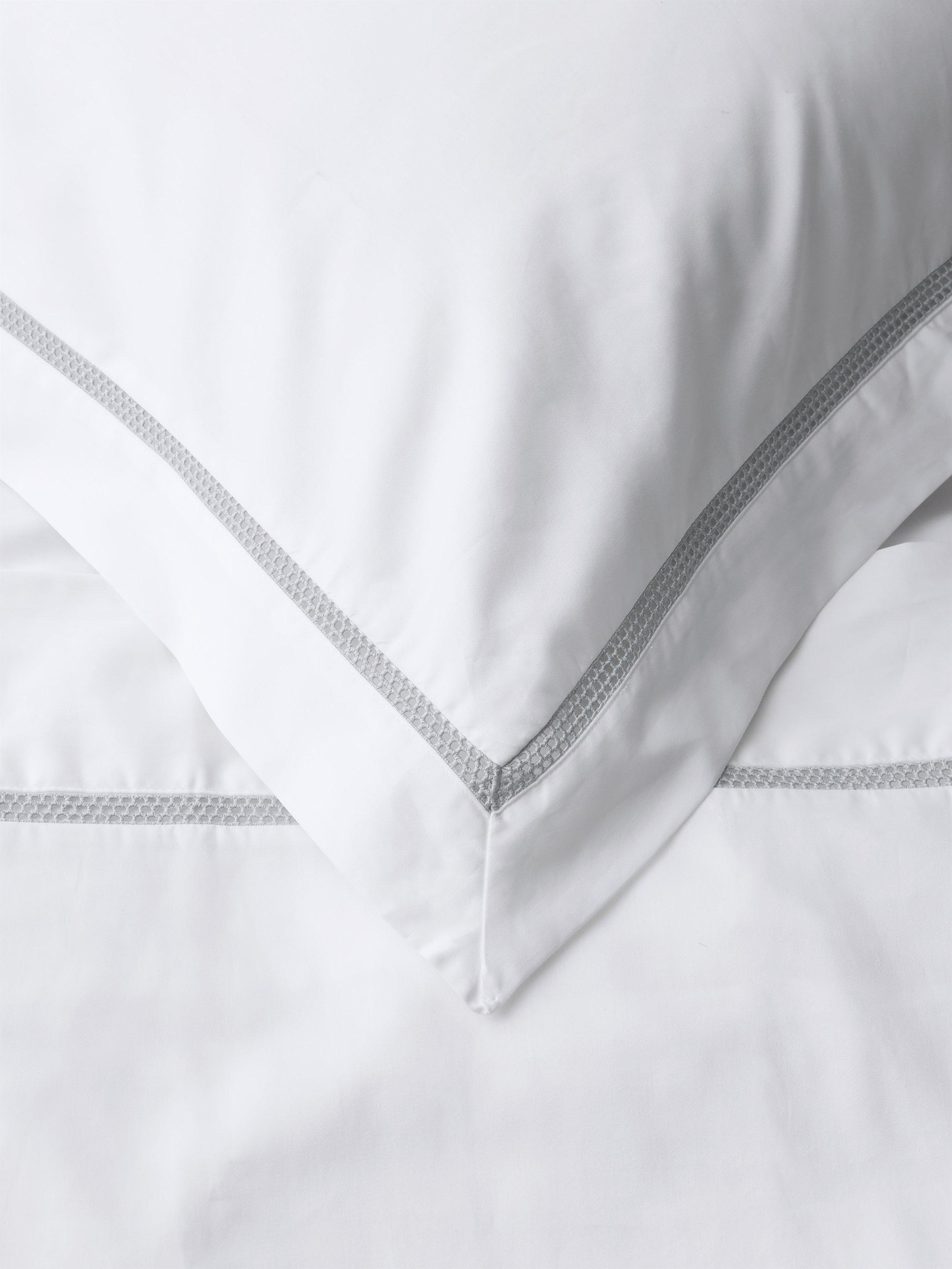 John Lewis 400 thread count cotton sateen standard pillowcase - British product