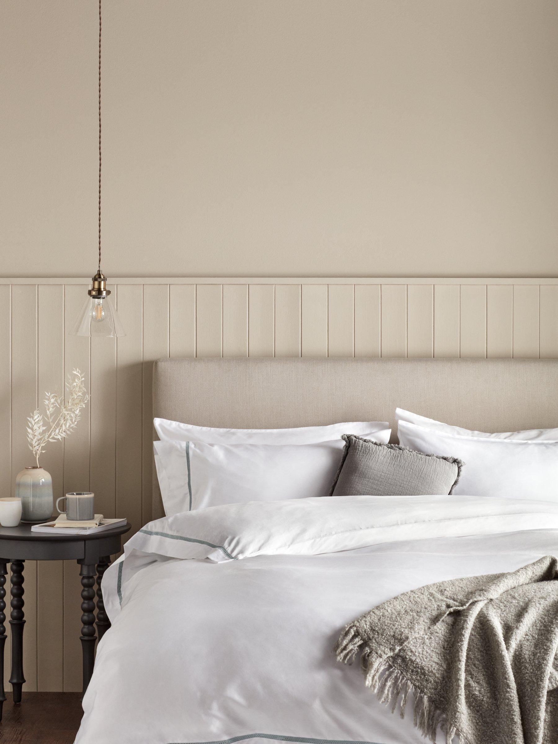 John Lewis 400 thread count cotton sateen standard pillowcase - British product