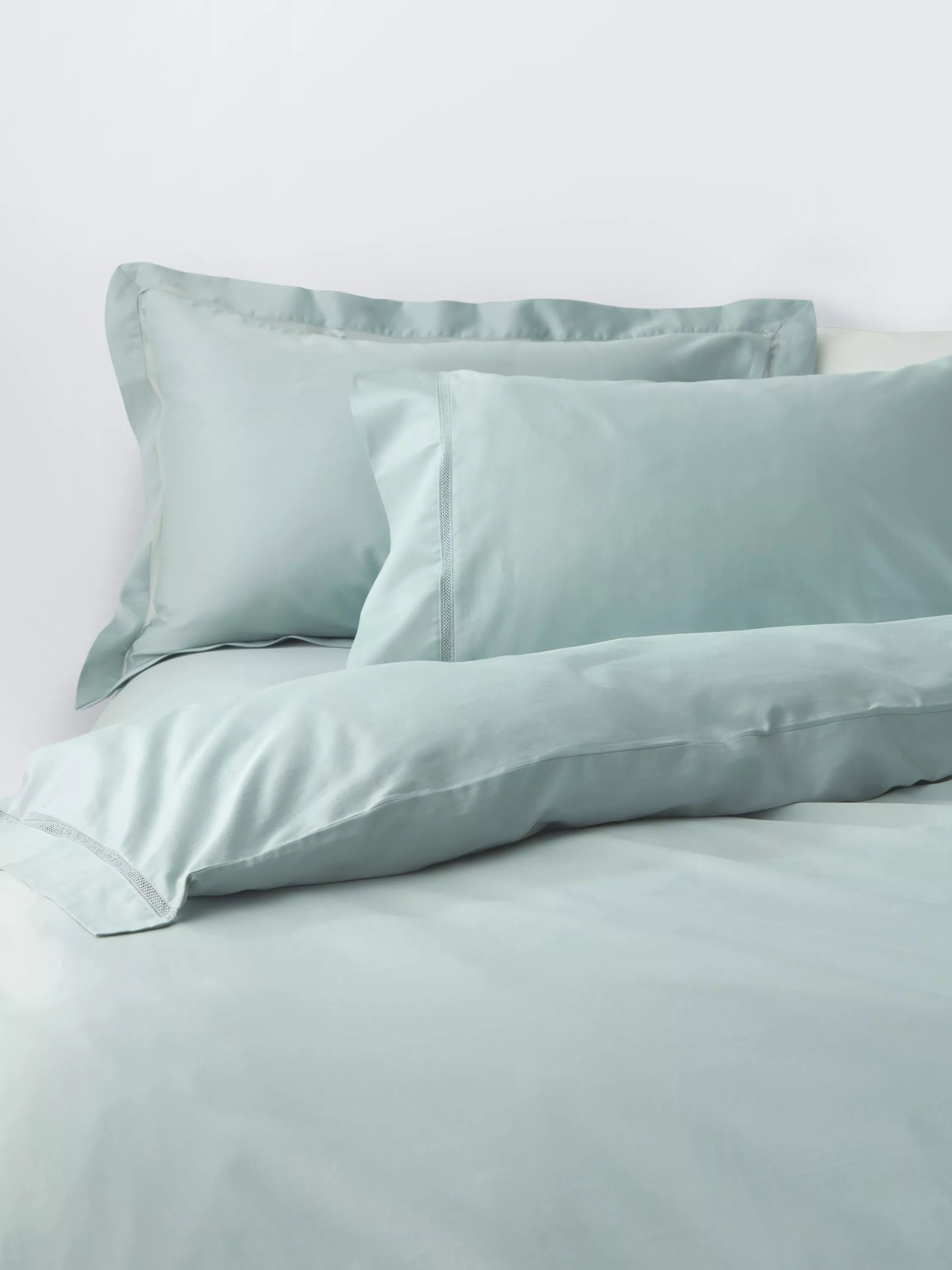 John Lewis Garda Egyptian Cotton Sateen Standard Pillowcase 400 Thread Count 50 x 75cm