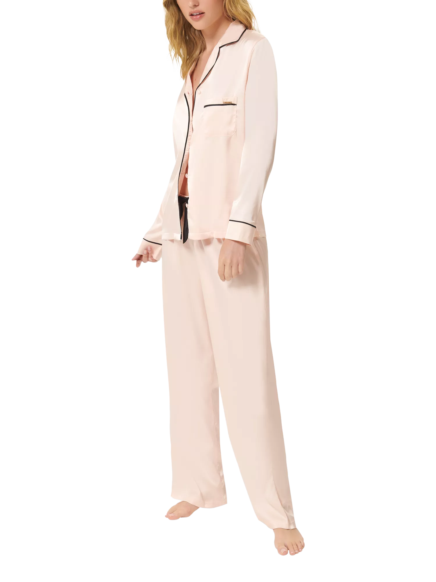 Ensemble pantalon pyjama en satin Claudia Pale Pink de Bluebella