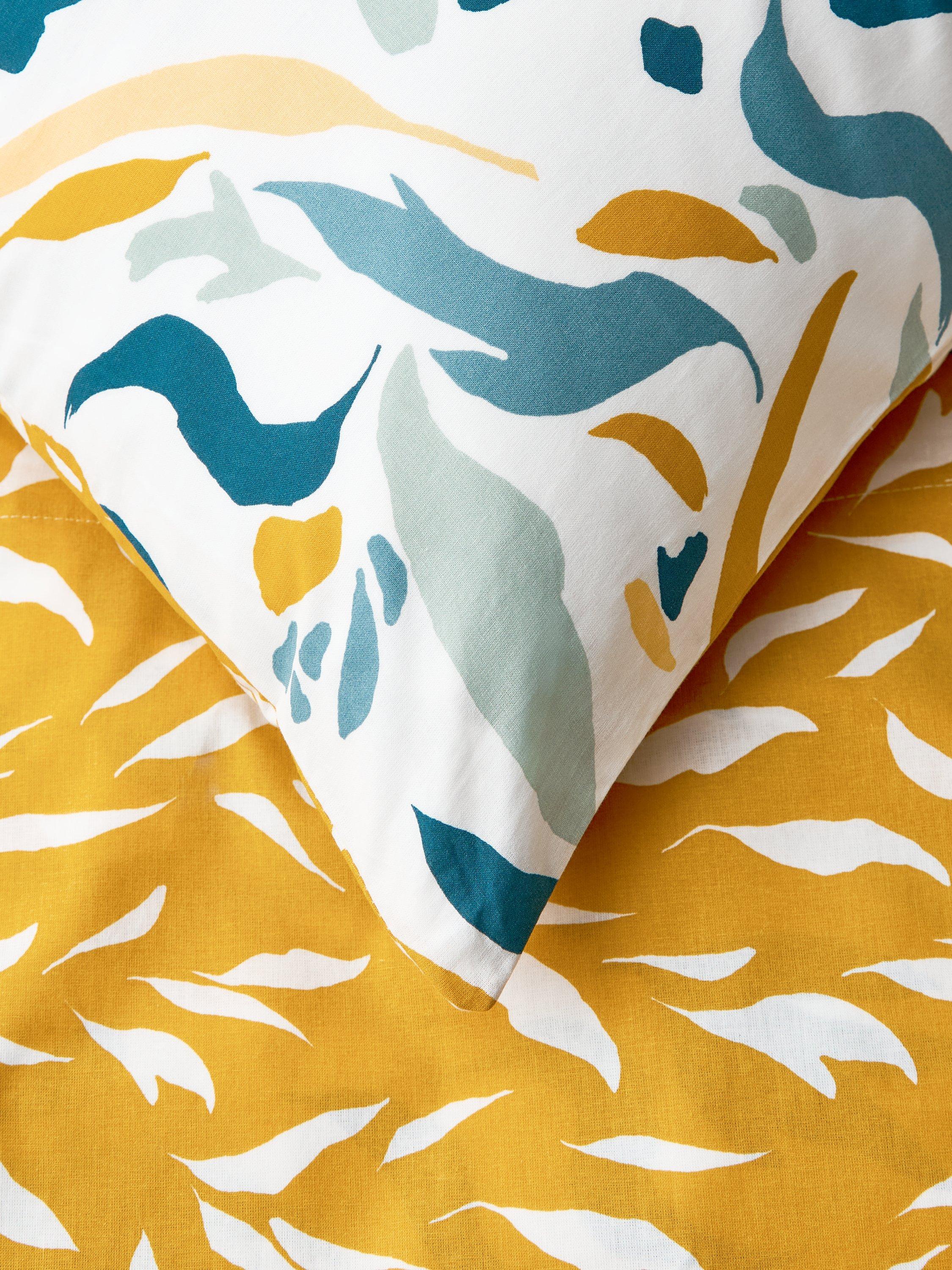 John Lewis Petals percale duvet cover set single size, UK version