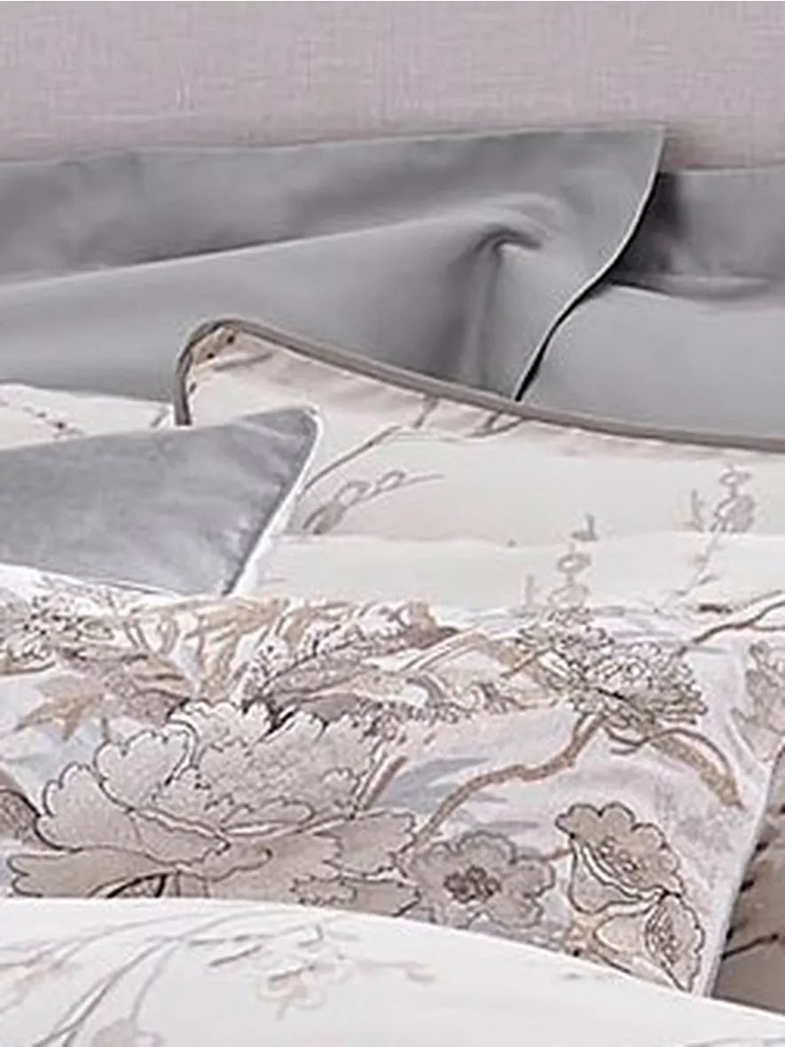Laura Ashley Pussy Willow Duvet Cover Set - Dove Grey Double set