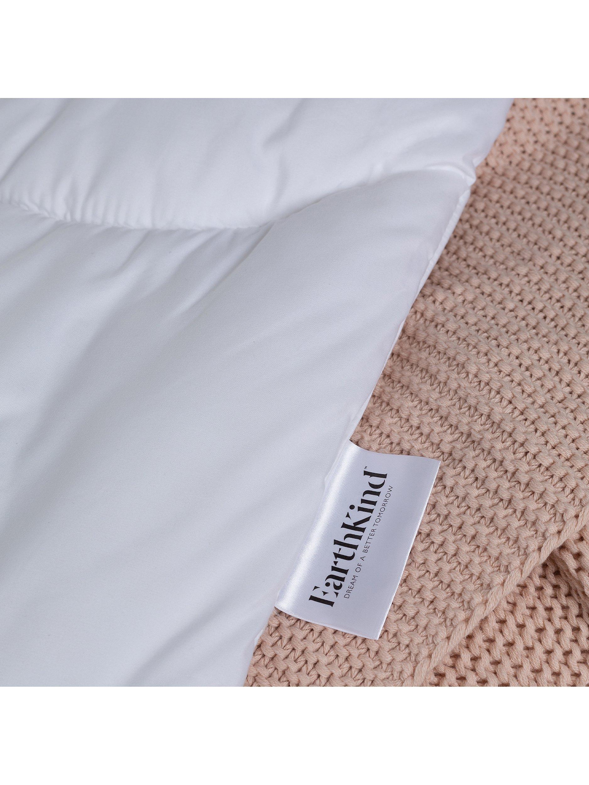 EarthKind Recycled Synthetic Duvet 10.5 Tog - British product