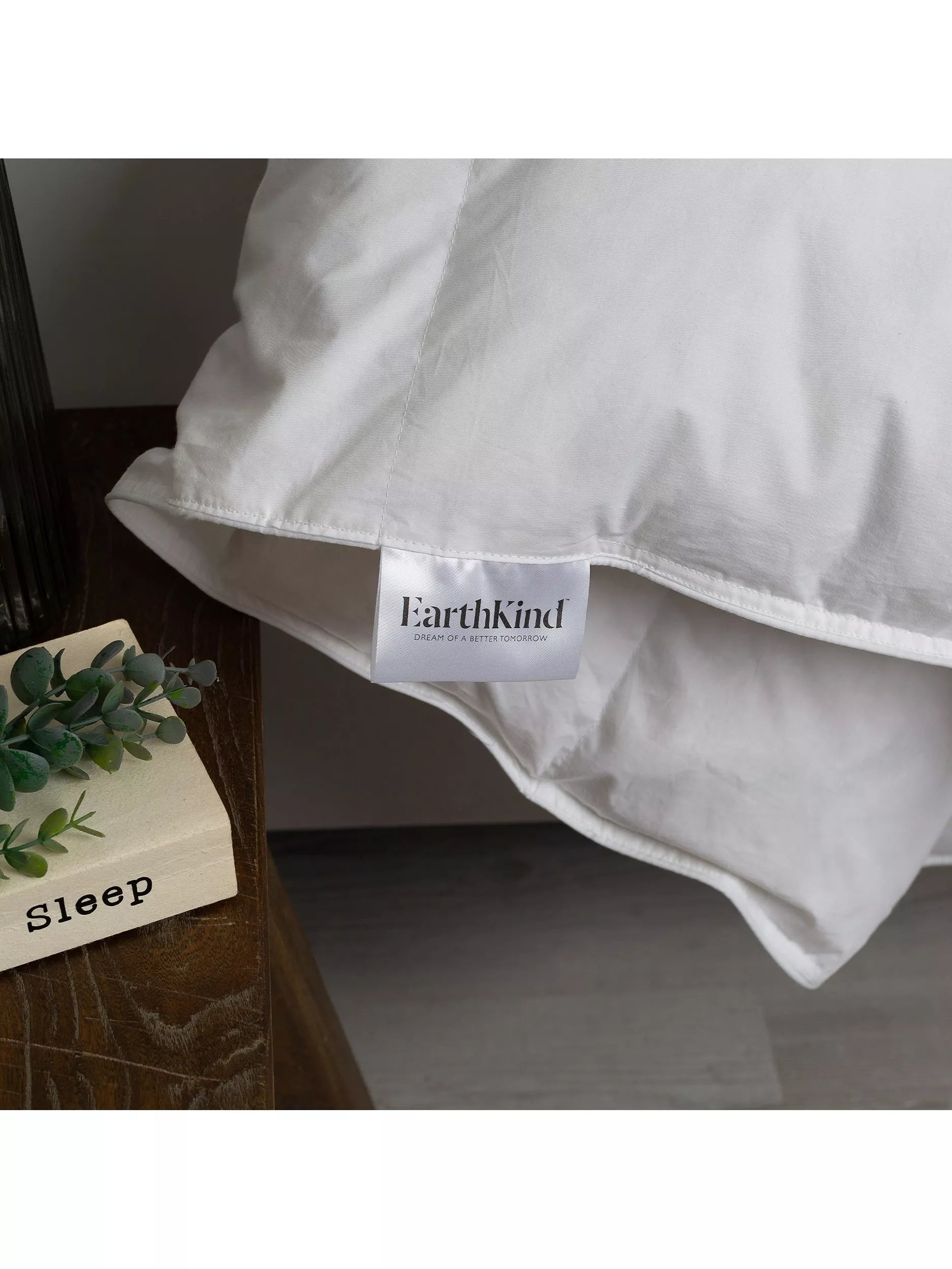 EarthKind recycled feather and down duvet 4.5 tog - British product