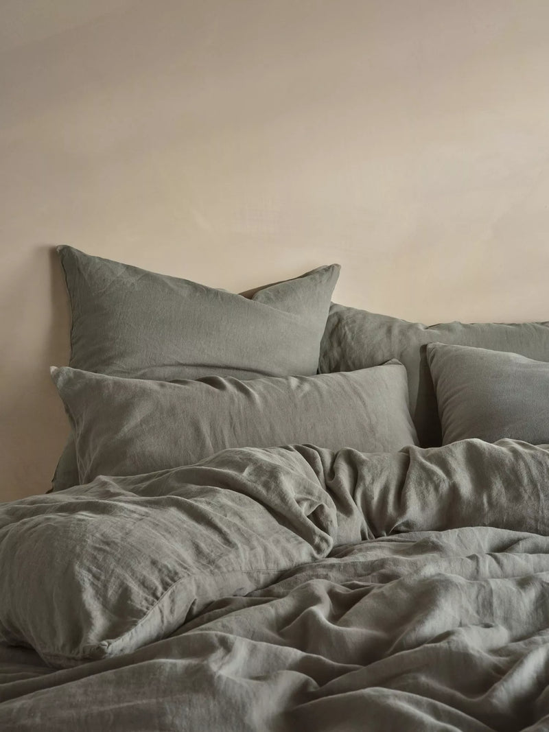 Bedfolk 100% Linen Super King Pillowcase Pair, L75 x W50cm