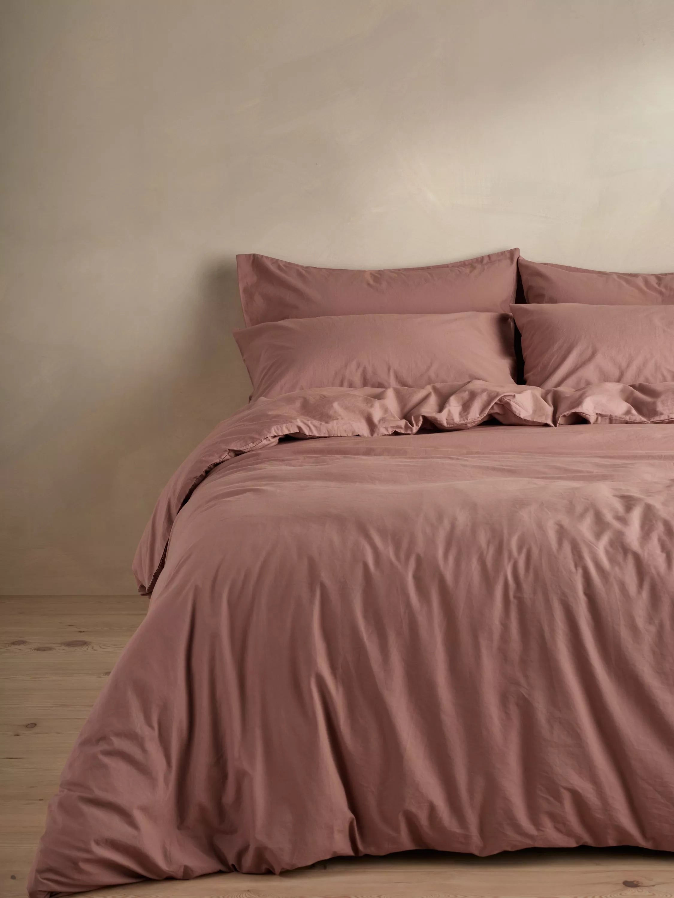 Bedfolk Relaxed Cotton Bedding, Rust, Standard Pillowcase Pair