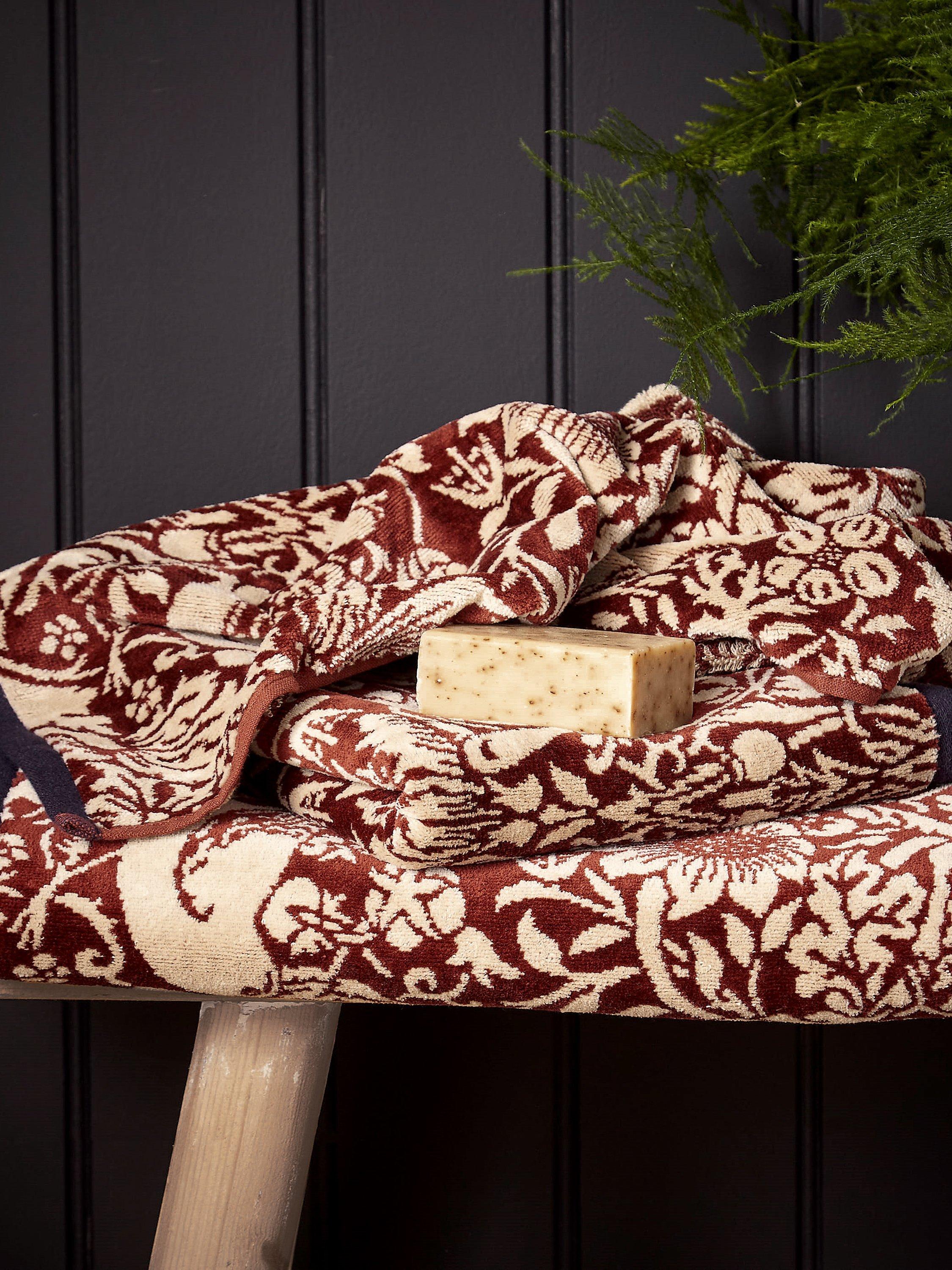 Morris &amp; Co Strawberry Thief Towels 90x50cm, imported from the UK