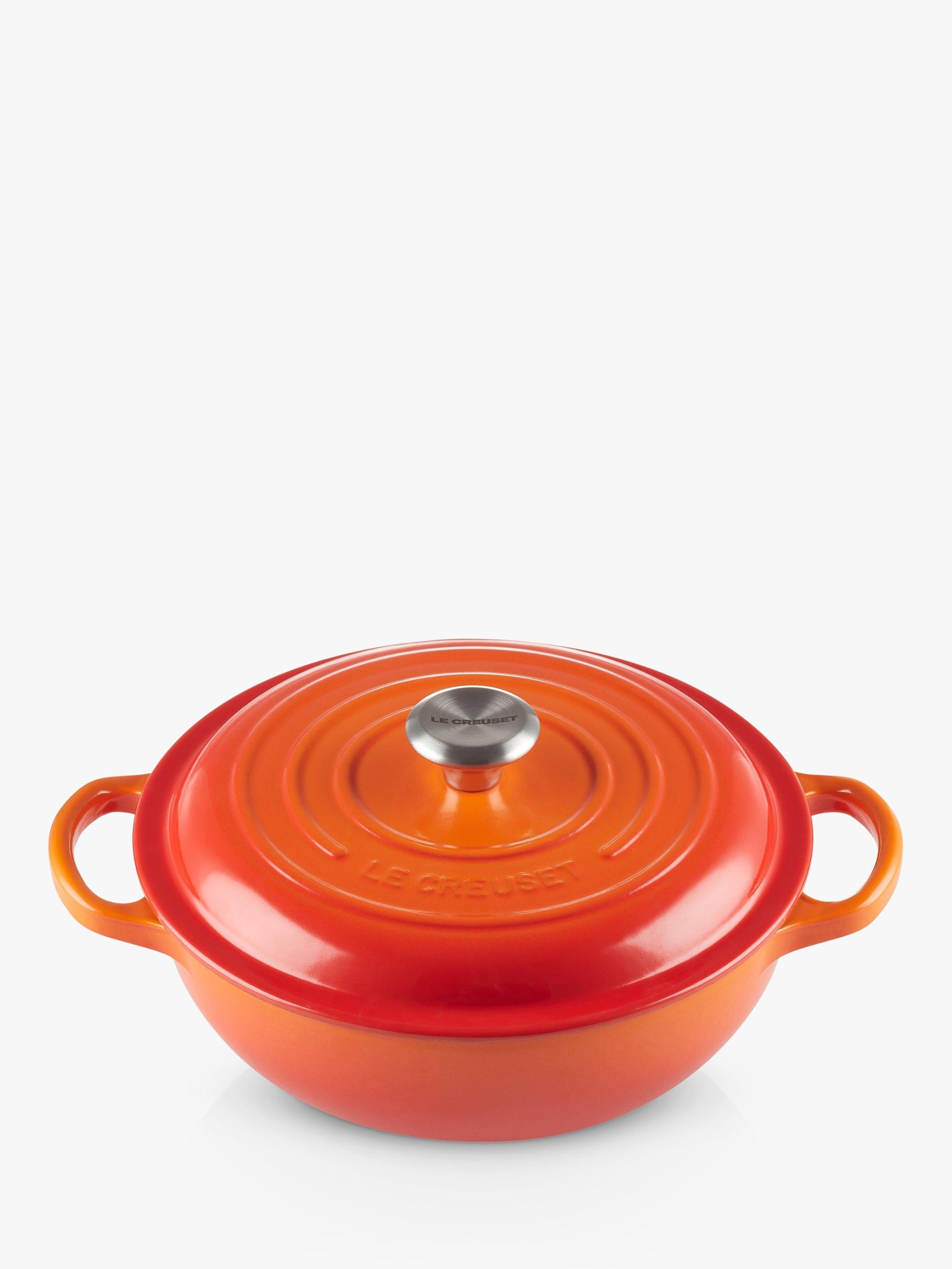 Le Creuset cast iron round casserole soup pot, UK version