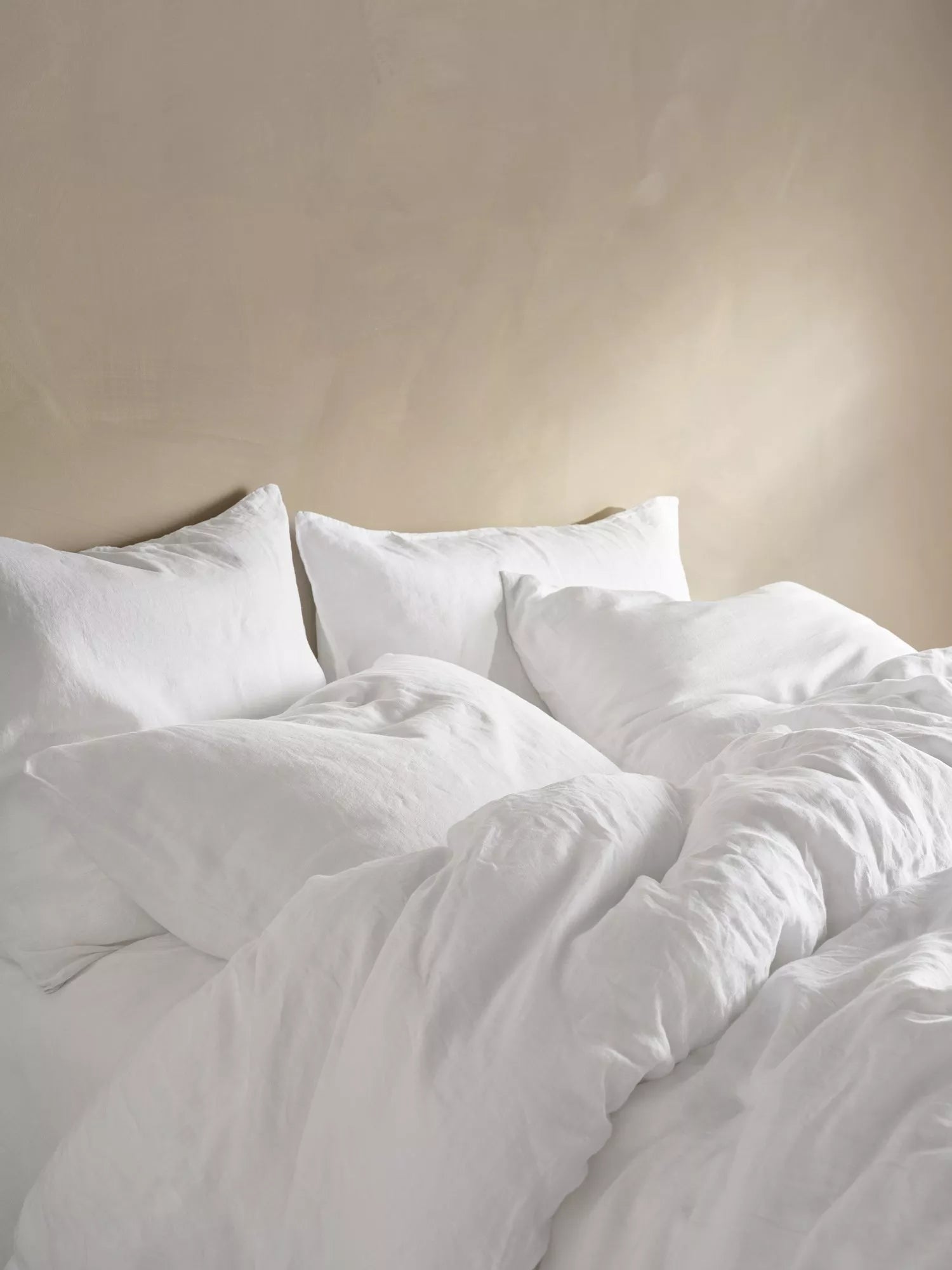 Bedfolk 100% Linen Super King Pillowcase Pair, L75 x W50cm