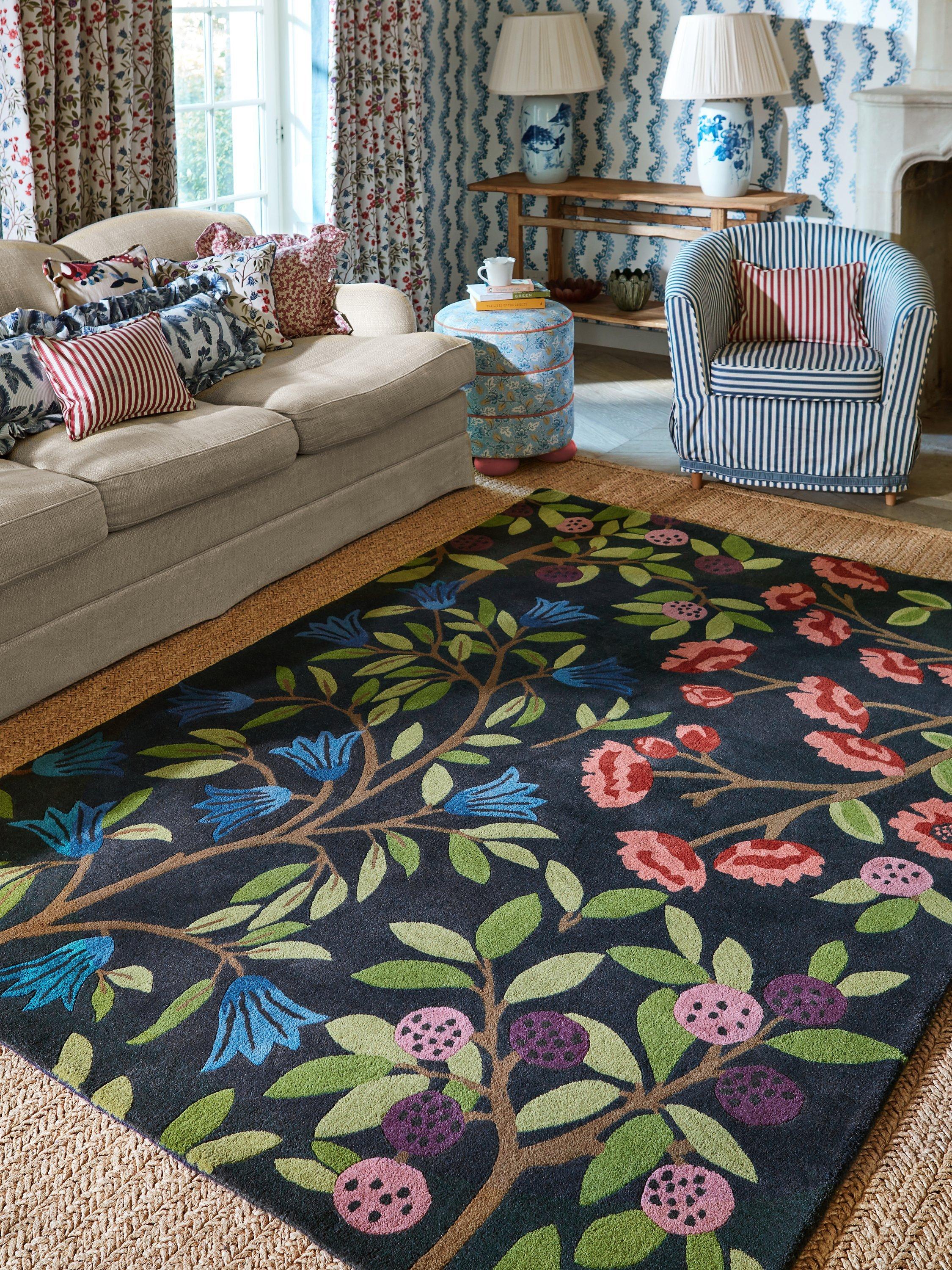 Sanderson Foraging Ullteppe Indigo 240x170cm UK-versjon