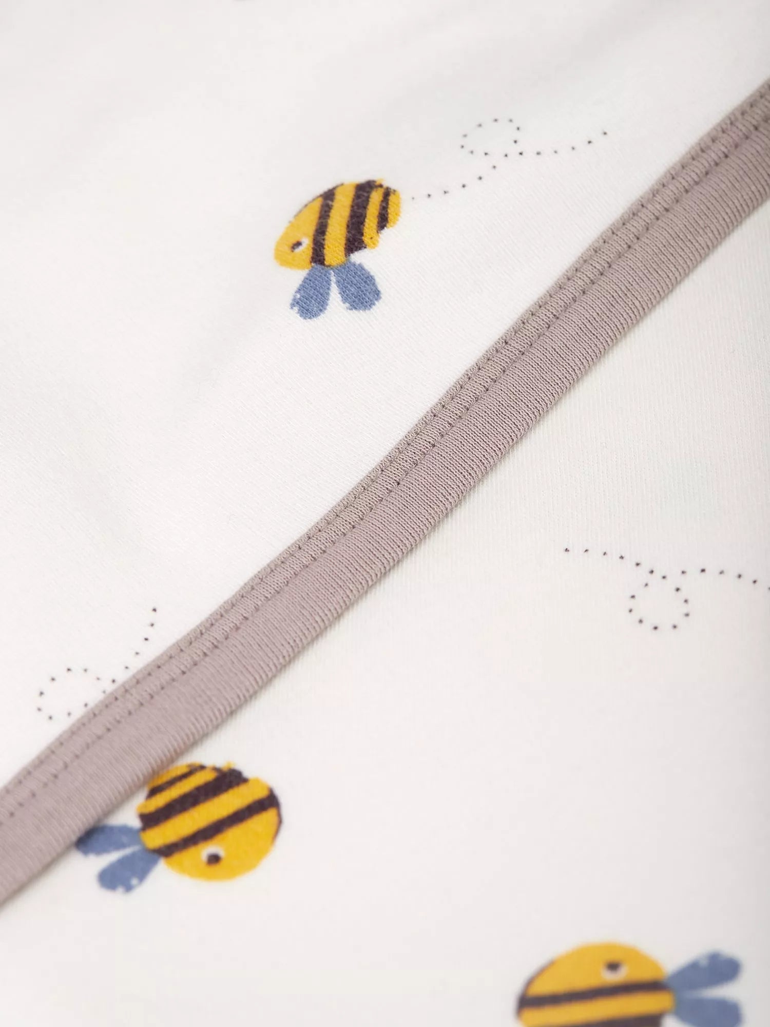 Frugi Buzzy Bee hooded blanket organic cotton, UK version