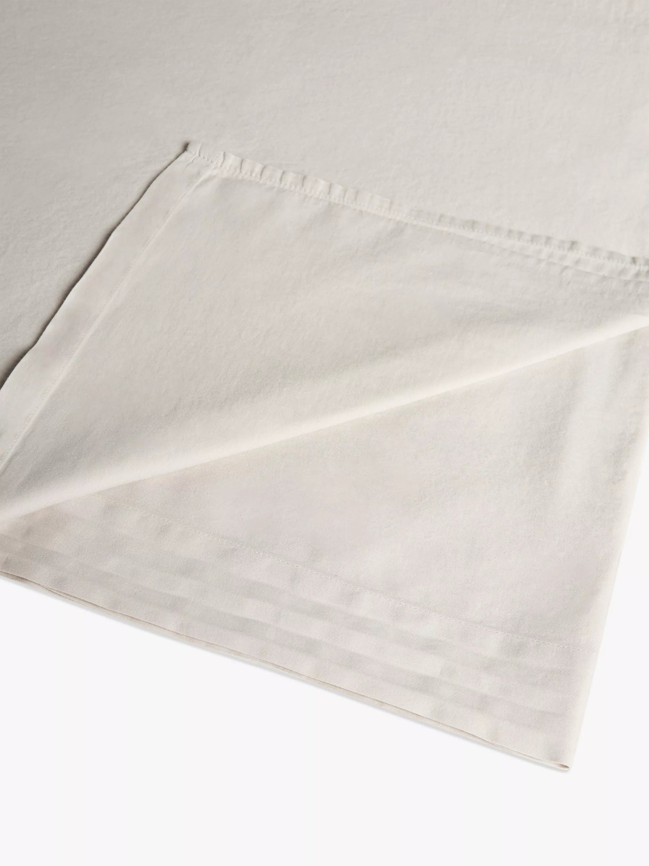John Lewis Comfy & Relaxed 300 Thread Count Washed Cotton Flat Sheet - Dove Grey King